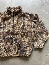 Load image into Gallery viewer, Vintage Advantage Wetlands Camo Fleece Pullover (2XL)