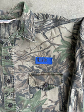 Load image into Gallery viewer, Vintage Redhead Realtree Camo Button Up (XL)