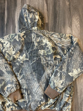 Load image into Gallery viewer, Vintage Mossy Oak Breakup Hooded Jacket (L)