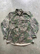 Load image into Gallery viewer, Vintage Mossy Oak Shadow Leaf Camo Button Up Shirt (XL)