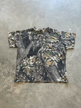Load image into Gallery viewer, Vintage Mossy Oak Breakup Camo T-Shirt (XL)