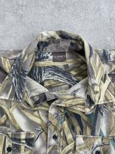 Vintage Classics Realtree Advantage Wetlands Camo Buttonup (L)