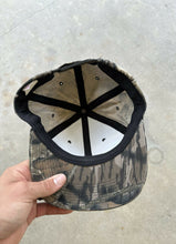 Load image into Gallery viewer, 90’s MossyOak Gen 1 Breakup Blank SnapBack Hat