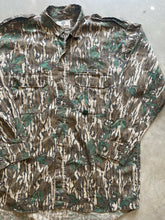 Load image into Gallery viewer, Vintage Mossy Oak Greenleaf Camo Strap Shirt (XL)