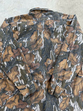 Load image into Gallery viewer, 90’s Mossy Oak Fall Foliage Camo Button Up (L) 🇺🇸