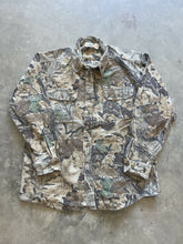 Load image into Gallery viewer, Vintage Realtree Advantage Camo Chamois Shirt (XL)