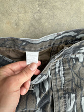 Load image into Gallery viewer, Vintage Duxbak Treebark Camo Pants