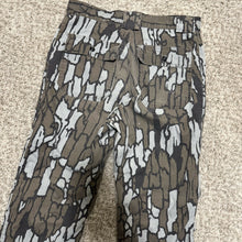 Load image into Gallery viewer, Vintage Trebark Camo Pants