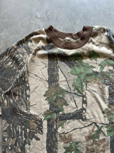 Load image into Gallery viewer, Vintage Realtree Camo Pocket T Shirt (M)