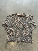 Load image into Gallery viewer, Vintage Mossy Oak Treestand Camo Long Sleeve Shirt (L/XL)