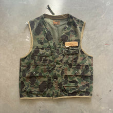 Load image into Gallery viewer, Vintage Camo Fly Fisherman’s Vest