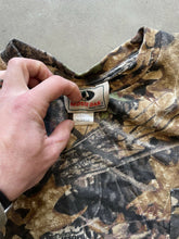 Load image into Gallery viewer, Vintage Mossy Oak Forest Floor Camo T-Shirt (XL)