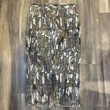 Load image into Gallery viewer, 1990’s Carhartt Trebark Camo Pants (L) (39x30)
