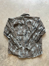 Load image into Gallery viewer, Vintage Trebark Camo Chamois Shirt (L)