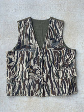 Load image into Gallery viewer, Vintage Custom Ducks Unlimited Camo Tuxedo Vest (XL)