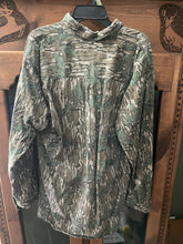 Load image into Gallery viewer, 90’s Mossy Oak Greenleaf Shirt (XL) 🇺🇸