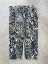 Load image into Gallery viewer, Vintage MossyOak Breakup Camo Adjustable Waist Pants (XXL)