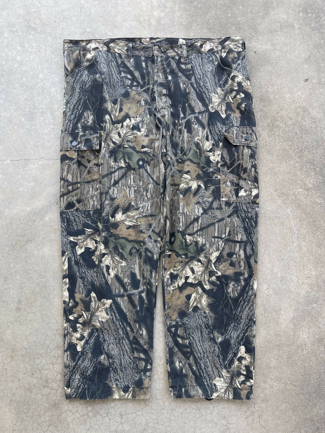 Vintage MossyOak Breakup Camo Adjustable Waist Pants (XXL)