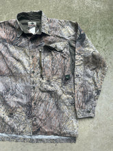 Load image into Gallery viewer, Mossyoak Brush Camo Button-Up Shirt (M)