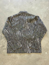 Load image into Gallery viewer, Vintage Realtree Camo 3-Pocket Jacket (L)