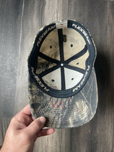 Load image into Gallery viewer, 2000’s Mossy Oak Breakup Camo Lake Sport Pintail Hat (L/XL)