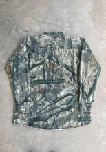 Load image into Gallery viewer, Vintage MossyOak Treestand Camo Browning Button-Up Shirt(L)