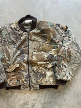 Load image into Gallery viewer, Vintage Realtree Advantage Camo Jacket (L)