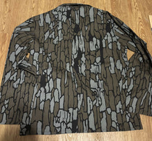 Load image into Gallery viewer, Vintage Blue Bill by Red Head Trebark 3 Pocket Button Up