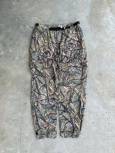 Load image into Gallery viewer, Vintage MossyOak Shadowgrass Camo Zip-Off Pants