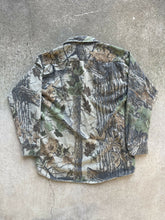 Load image into Gallery viewer, Vintage Redhead Realtree Camo Button Up (L/XL)