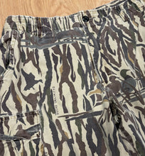 Load image into Gallery viewer, Vintage Rattlers Camo Ducks Unlimited Camo Cargo Pants Large Long