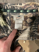 Load image into Gallery viewer, Vintage Mossy Oak Forest Floor Camo Chamois Shirt (2XL)