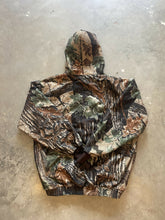 Load image into Gallery viewer, Vintage Realtree Camo Fleece Hoodie (XL)