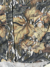 Load image into Gallery viewer, Vintage Mossy Oak Fall Foliage Camo Chamois Shirt (XL)