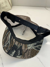Load image into Gallery viewer, Treestand 5Panel Mesh SnapBack