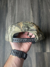 Load image into Gallery viewer, 1990’s Realtree Camo Duxbak Hat