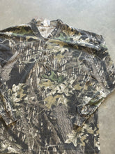 Load image into Gallery viewer, Vintage Mossy Oak Breakup Camo Henley Shirt (XL)
