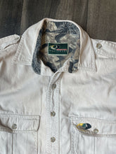 Load image into Gallery viewer, Vintage Mossy Oak Breakup Camo Shirt (S)