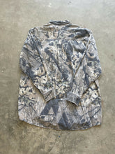 Load image into Gallery viewer, Vintage Faded Mossy Oak Breakup Camo Button Up Shirt (XL)