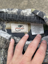 Load image into Gallery viewer, Vintage MossyOak Breakup Camo Button-Up Shirt (XXL)