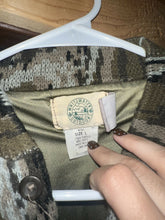 Load image into Gallery viewer, 90’s Mossy Oak Treestand Lined Knit Sweater (L)