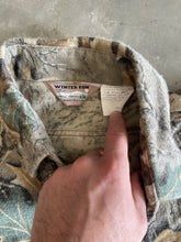 Load image into Gallery viewer, Vintage Realtree Advantage Camo Chamois Shirt (L)