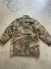 Load image into Gallery viewer, Vintage Duxbak Realtree Camo Jacket (M)