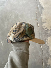 Load image into Gallery viewer, Vintage Realtree Advantage Camo Redhead Hat