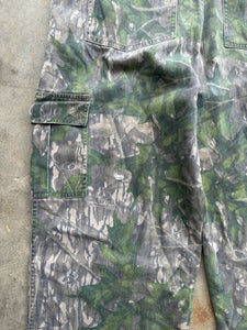 00’s Vintage Mossy Oak Shadow Leaf Camo Pants (29-35”x32”)