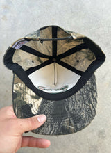 Load image into Gallery viewer, Vintage MossyOak Breakup Camo D&amp;J Tire Hat