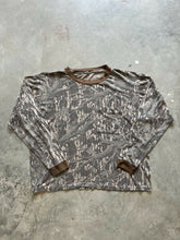 Load image into Gallery viewer, Vintage Mossy Oak Treestand Camo Shirt (XL)