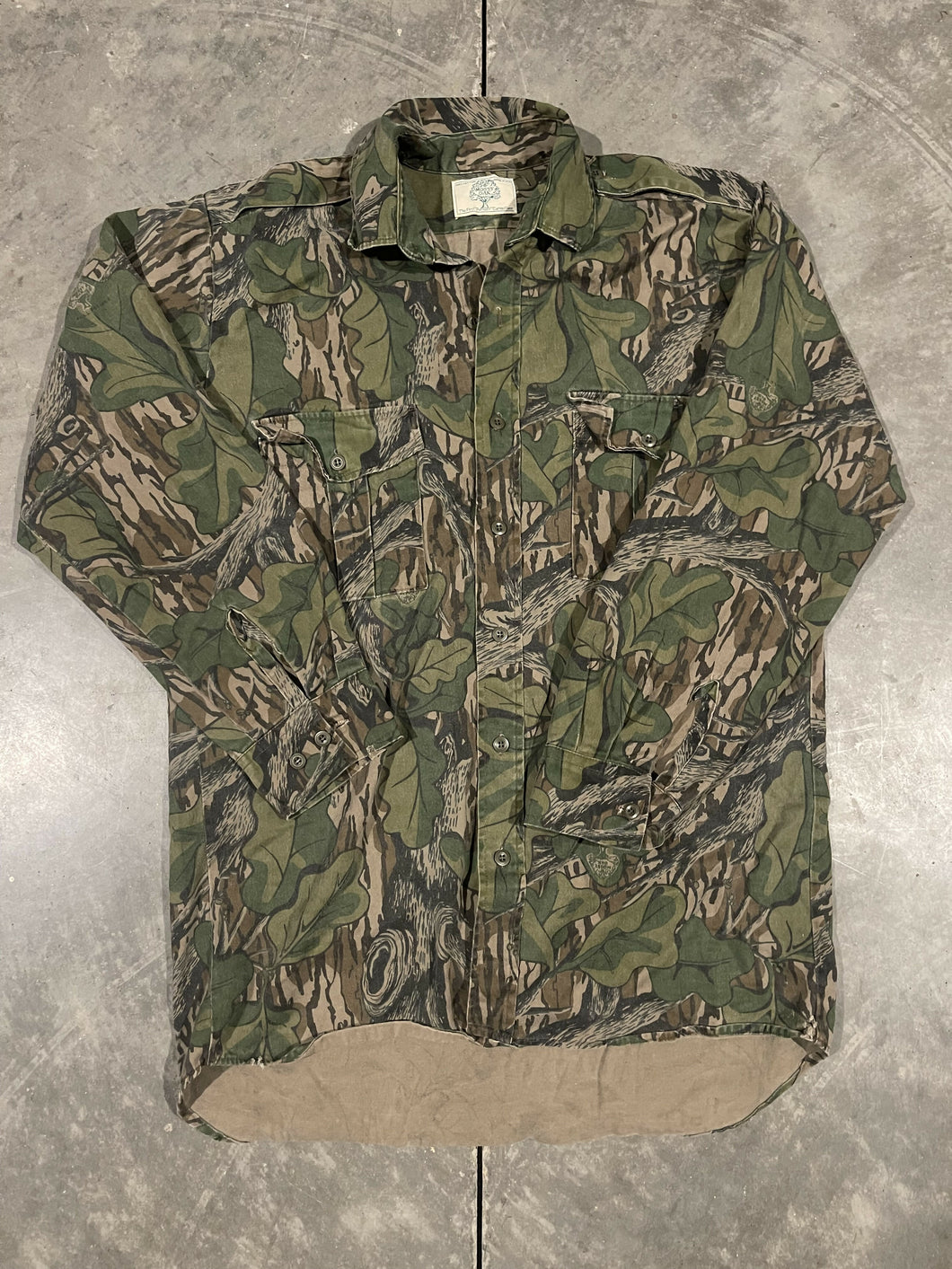 90’s Mossy Oak Full Foliage Button Down Shirt (S/M) 🇺🇸