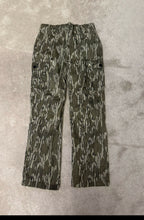 Load image into Gallery viewer, Mossy oak cotton mill original bottomland medium