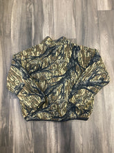 Load image into Gallery viewer, 1990’s Browning Mossy Oak Fall Foliage/Treestand Camo Fleece Reversible Pullover (L)